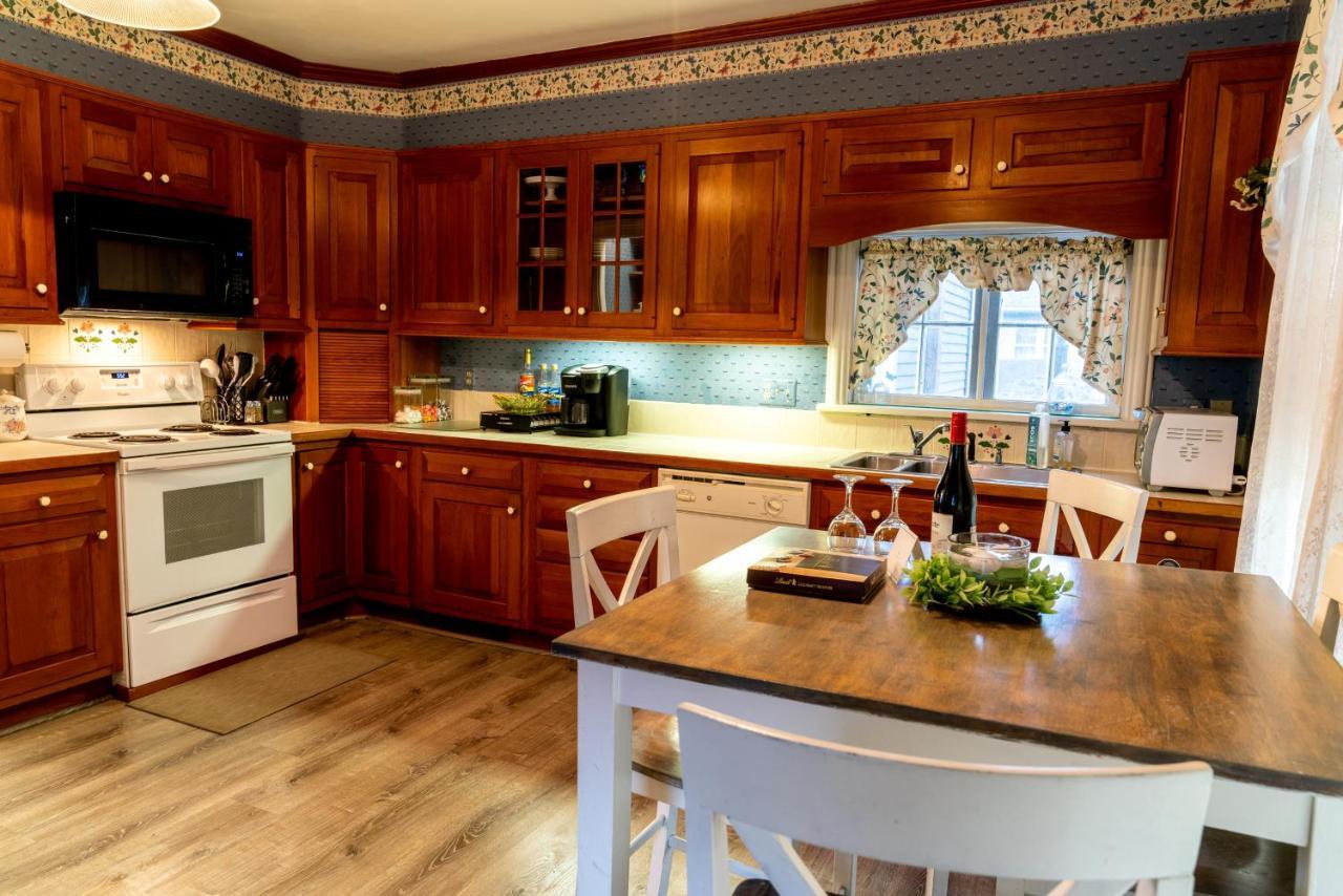 Charming Executive Victorian Mansion W/ Free Parking - Near Bucknell Villa Milton Kültér fotó
