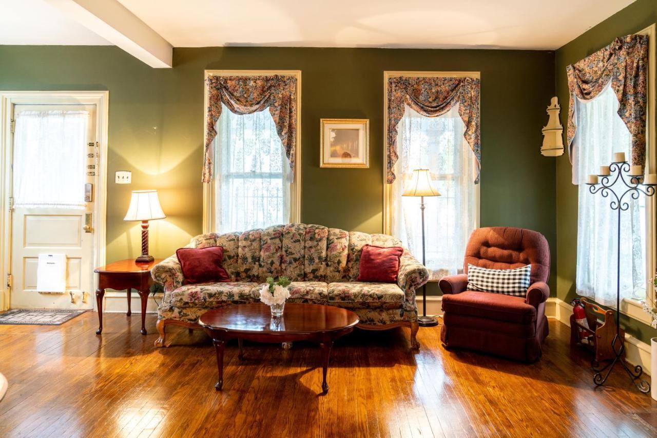 Charming Executive Victorian Mansion W/ Free Parking - Near Bucknell Villa Milton Kültér fotó